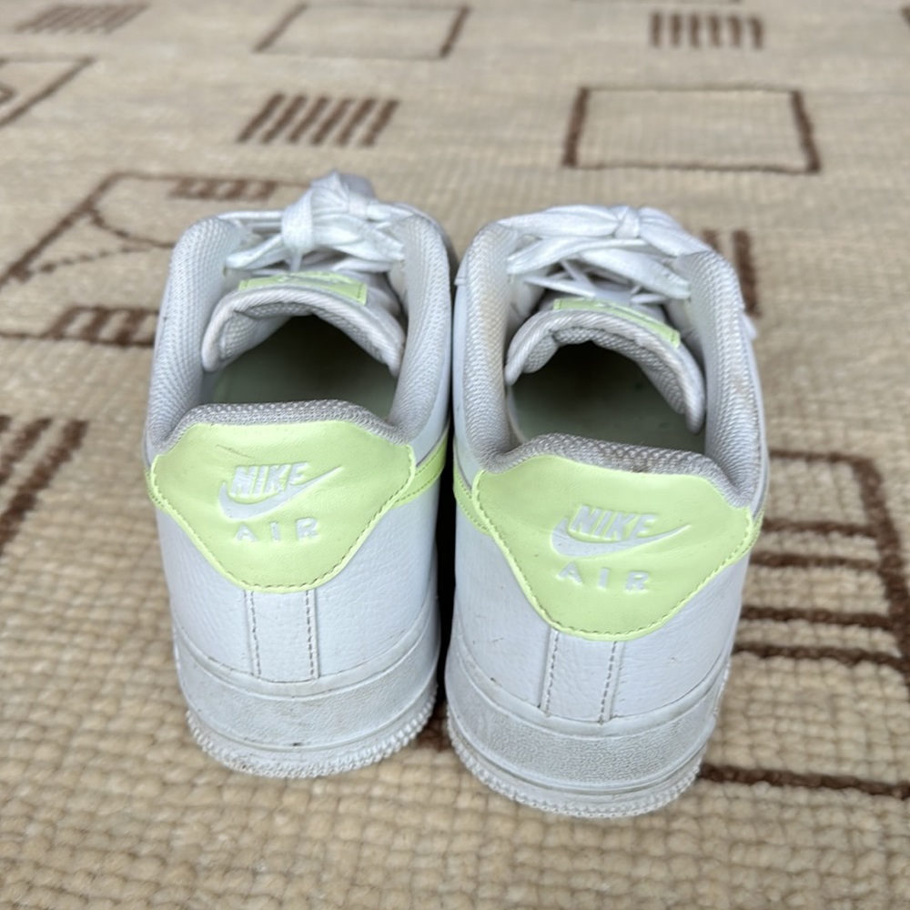 Nike AF1 - Picture 3 of 5